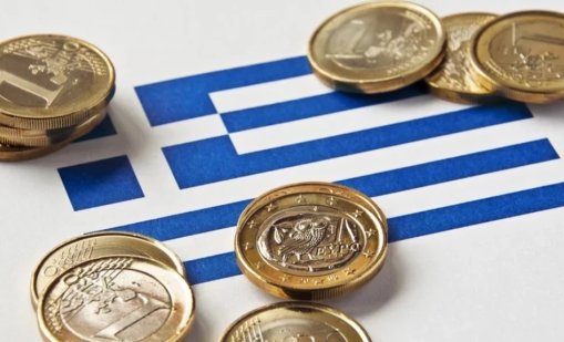 Гърция ще увеличи минималната заплата на 950 евро