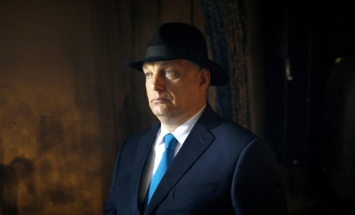 Защо падна Орбан - погледнете към имението му със зебри