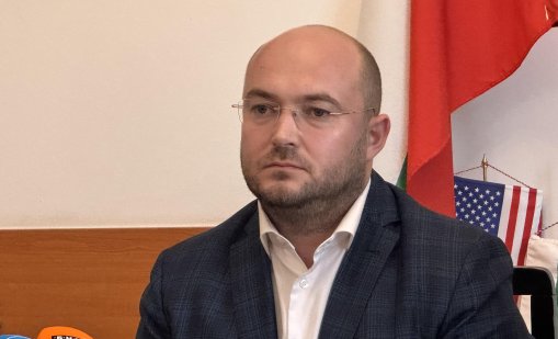 Георгиев: Таксите за придобиване на БГ гражданство се увеличават на 300 лв.