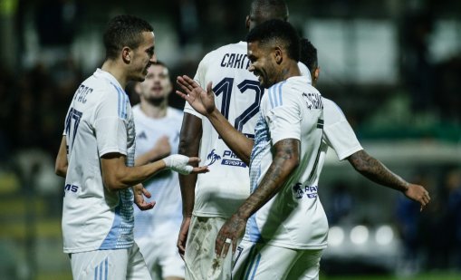 Левски напред за Купата след класика над Хебър