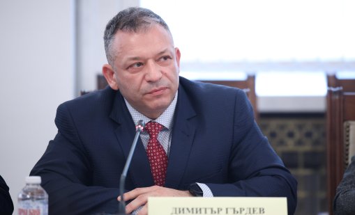 Гърдев: Ударите в Черно море са добре премерени, да не предизвикат пряк военен отговор