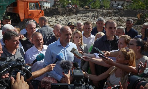 Премиерът Радев разпореди проверка по случая в Струмяни