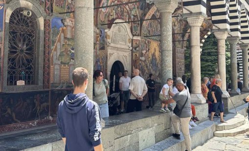 Засилена полицейска охрана в района на Рилския манастир 