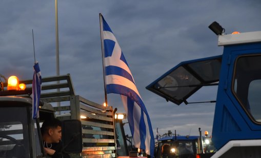 Спряно е движението на камиони на два гранични пунктове с Гърция