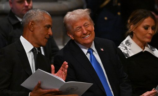 Тръмп няма да се извини за видеото, в което Мишел и Барак са показани като маймуни