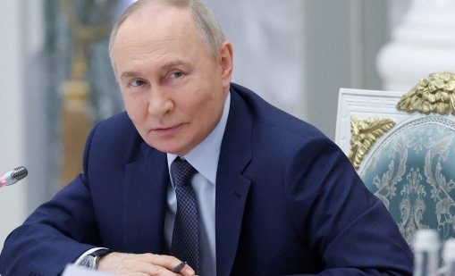 Кремъл излъгал, че дронове са опитали да свалят хеликоптера на Путин 
