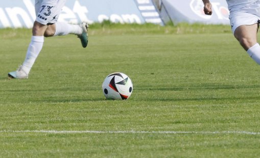 Септември победи с 3:1 у дома Славия 