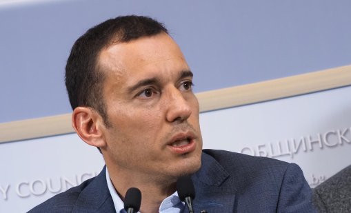 Терзиев в режим обяснения: За скандала "синя зона",  липсата на паркинги и кризата с боклука