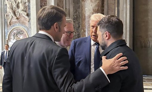 Скритата дипломация на погребението на папата: Какво си казаха световните лидери?