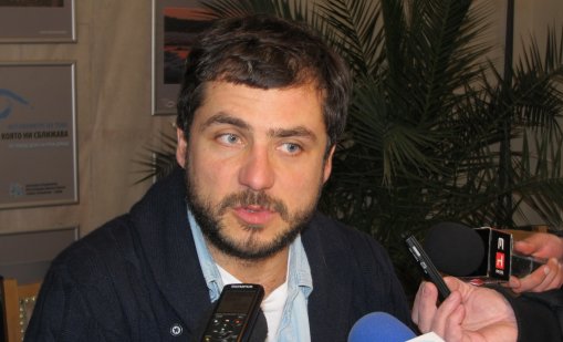 Режисьорът Камен Калев се отказва от наградата "Златен век" 
