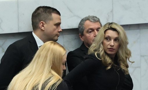 "Величие" не били в НС да дават решения, а за да свалят кабинета
