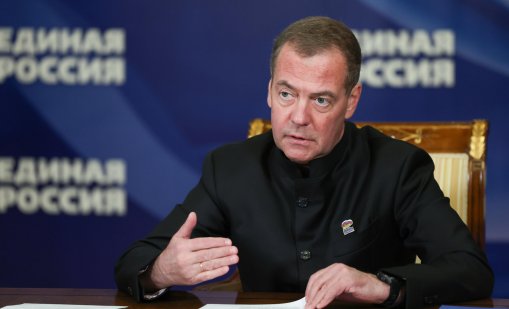 Медведев призова САЩ да убият Зеленски и ги посъветва как да го направят 