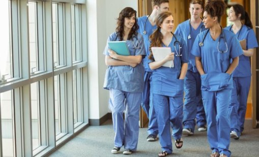 Повече чужденци, отколкото българи, учат медицина