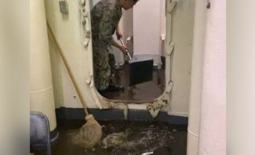 САЩ се точи на Иран, но първо трябва да спрат тоалетните да "бълват" фекалии СНИМКИ/ВИДЕО