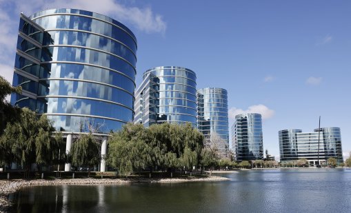  Лари Елисън от Oracle стана третият най-богат човек в света