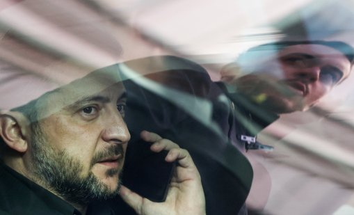 Зеленски губи връзка с реалността: Обеща поръчка на 250 изтребителя, а пари?