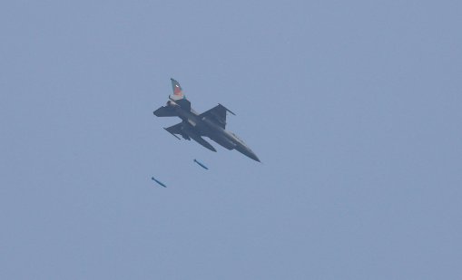 САЩ възобновяват поръчките за F-16 след 22 години: Може ли F-16G да замени съкращенията на F-35?