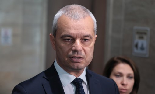  "Възраждане" сезира КС заради особения управител в "Лукойл"