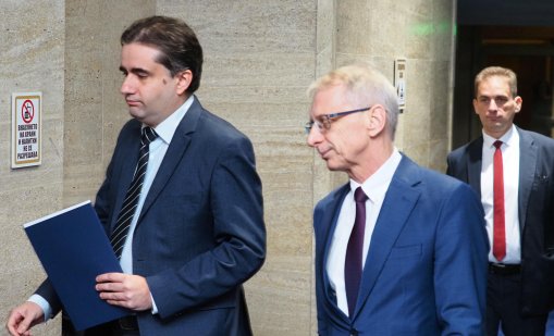 ПП-ДБ: Вотът на недоверие е на тема икономическата политика на кабинета