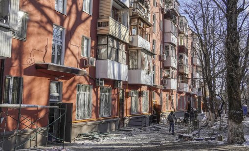Атака на украински дрон предизвика пожар и евакуации в руския Ростов