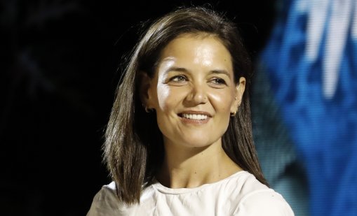 Кейти Холмс остави дългата коса в миналото и показа свежа пролетна прическа