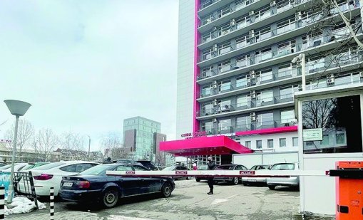 Затягат контрола за влизане в &bdquo;Пирогов&ldquo; 