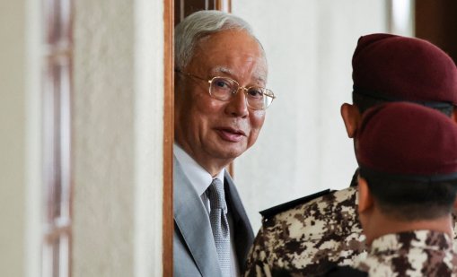 Екс премиер на Малайзия Наджиб Разак е виновен за злоупотреба с власт