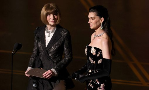 Ана Уинтур и Ан Хатауей с уникална съвместна поява на наградите &bdquo;Оскар&ldquo;