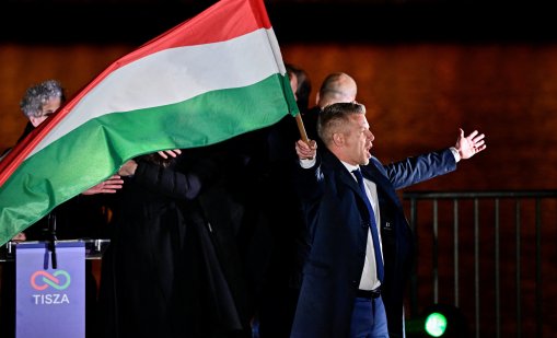 Историческо: Унгарците свалиха Орбан от власт, победител е Мадяр