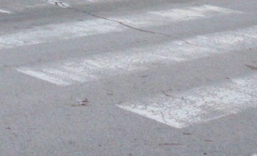 Млада жена на тротинетка е блъсната на пешеходна пътека в Пловдив