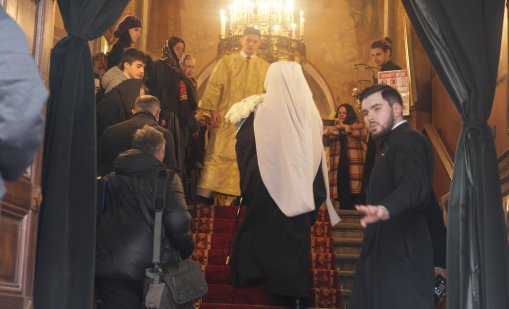 Патриарх Даниил отслужи литургия в руската църква пред Митрофанова СНИМКИ