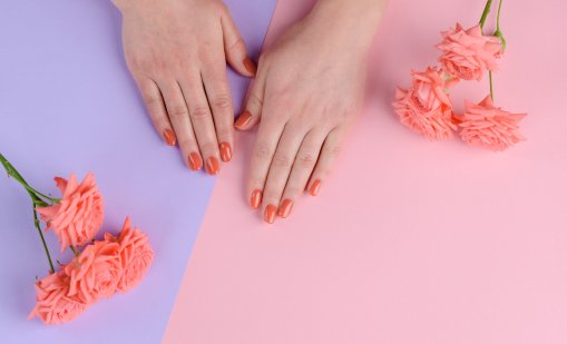 Цветовете, с които да се лакирате през април