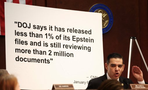 Епстийн имал "множество тайни деца", искал да създаде "превъзходен генофонд&ldquo;