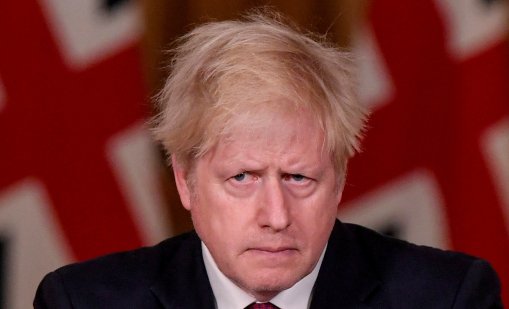  Разкритикуваха правителството на Джонсън заради действията срещу COVID-19