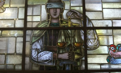 Повдигнаха обвинения на 17-годишен украинец за убийството в "Студентски град"