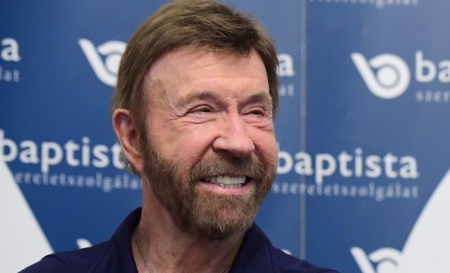 Почина големият актьор Чък Норис