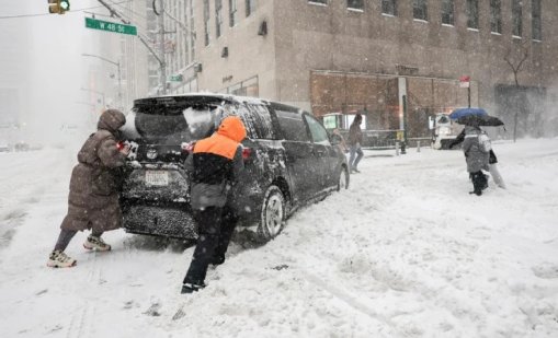 Най-малко 26 души са загинали в САЩ заради зверския студ