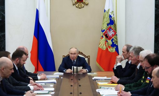 Русия издига седем нови кули за ПВО около резиденцията на Путин във Валдай