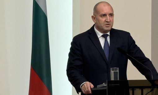 Румен Радев назначи посланици в Словакия, Сърбия и Тунис