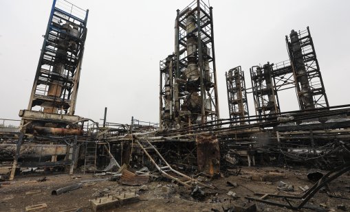 Заради ударите по рафинерии: Русия отново въведе стара съветската практика 