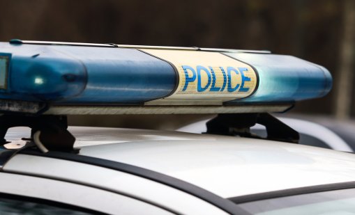 Шофьор пострада, след като джип се обърна на пътя Казанлък - Стара Загора