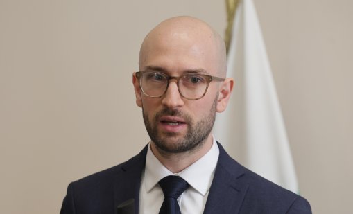 Клисурски увери, че ще има индексация на заплатите с 5%