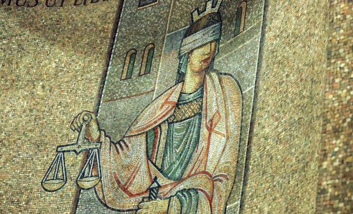 8 години затвор за бившия главен архитект на Община Кърджали