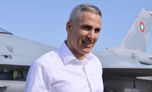 Гюров не отговори категорично дали ще се кандидатира за президент
