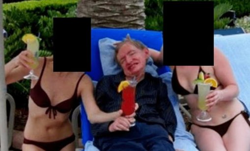 Нови &ldquo;Епстийн&rdquo; разкрития: Покойния проф. Стивън Хокинг с две жени по бикини