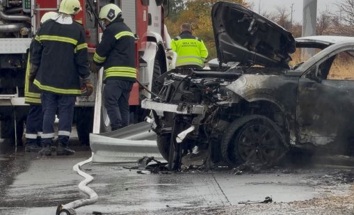 Служител на "Автомагистрали" загина при тежка катастрофа при Вакарел 
