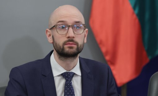 Служебното правителство готви още мерки заради цената на петрола