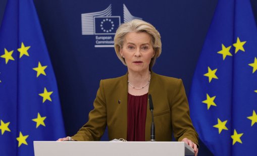 Урсула: ЕС обмисля възможност да изтегли заем, за да финансира Украйна