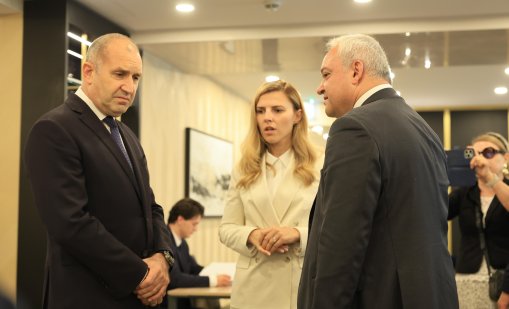 Велислава Петрова: Дипломатическата служба е важен стожер на държавността