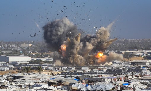 Най-малко 30 души загинаха в Газа